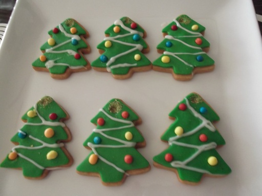 [672] Galleta en forma de arbol